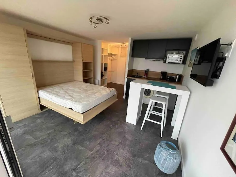 Apartment Studio Vue Mer Le Fort Bloque Ploemeur
